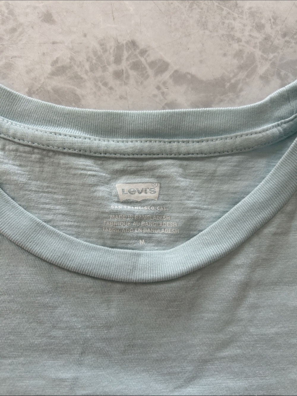 Levi's Light Blue Death Valley Graphic Crop Top - Picture 2 of 3